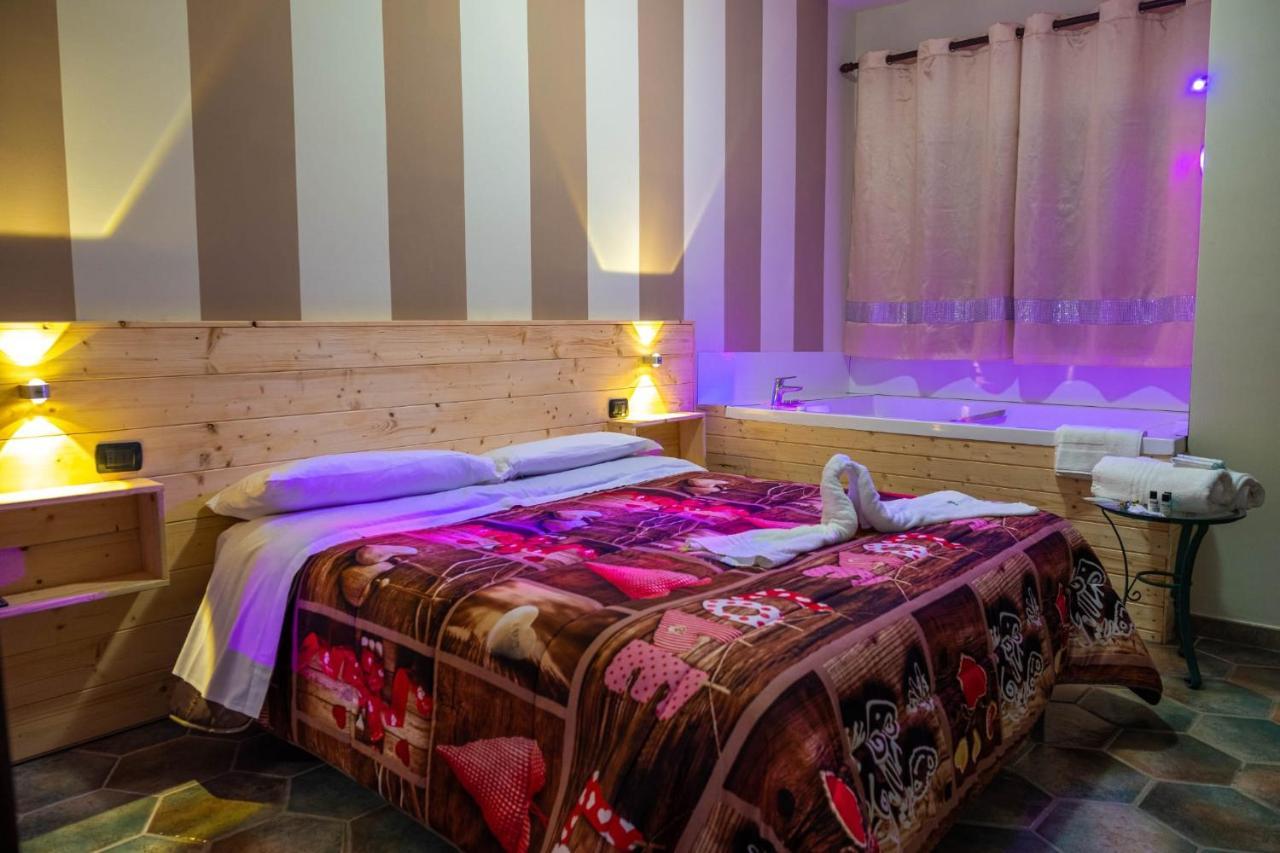 Hotel Sirio Boscotrecase ภายนอก รูปภาพ